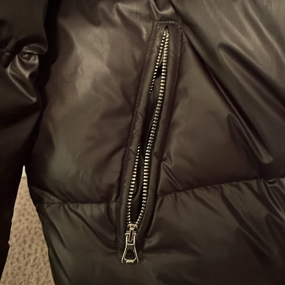 Gucci puffer jacket - Picture 4 of 8